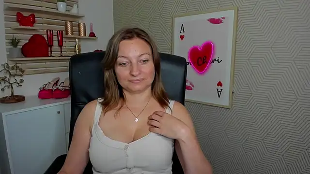angelaSamt online show from July 16, 10:42 am