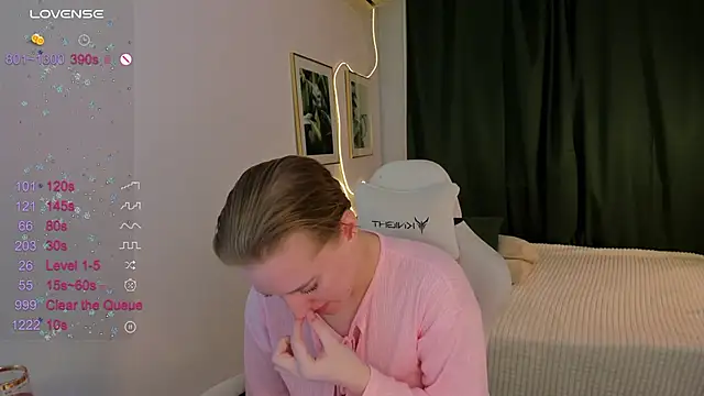 Alice Cire online show from January 5, 5:27 pm