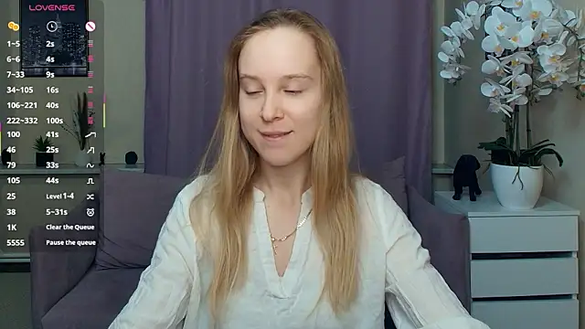 SoonMoor online show from March 21, 6:35 pm