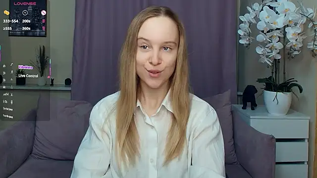 SoonMoor online show from March 17, 6:45 pm