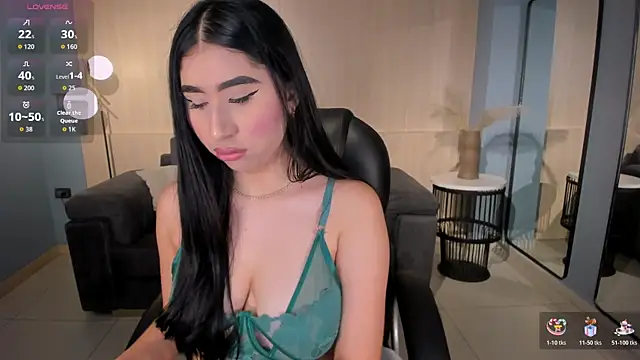 MayaMoretti  online show from January 19, 5:14 am