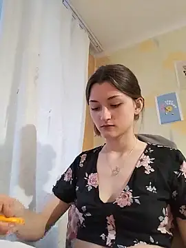 LillySvon online show from May 25, 5:12 pm
