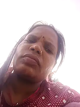 Snapshot of Sapna_ji45 chatting on October 9, 6:17 am Sapna ji45 online show from October 9, 6:17 am
