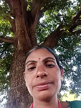 Snapshot of Mansi_ji chatting on October 11, 6:51 am Mansi ji online show from October 11, 6:51 am