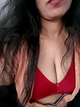 Deepa Sharma143 online show from March 1, 10:15 am