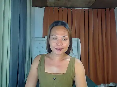 sexy Bella09 online show from May 8, 2:53 pm