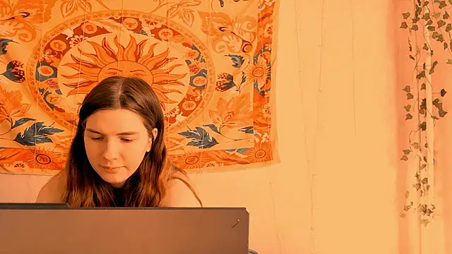 AliceCUNTach online show from March 25, 5:54 am