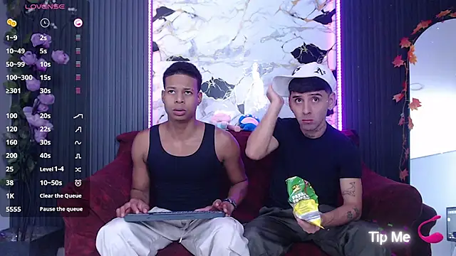 SpicyBoys X online show from October 17, 1:20 am