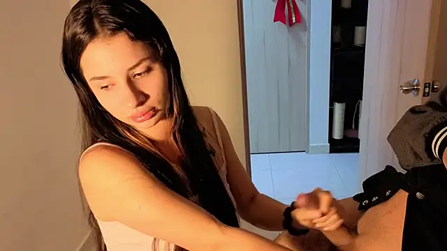 0ne 0f 0ne online show from November 26, 3:07 am