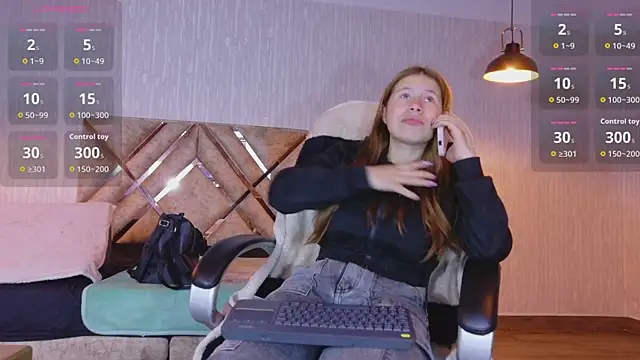 Olivia11  online show from January 7, 11:35 am