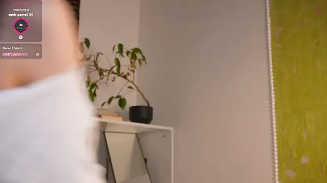 ttragedienne online show from November 22, 12:19 pm