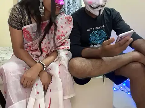 hot spicey online show from April 24, 5:38 pm
