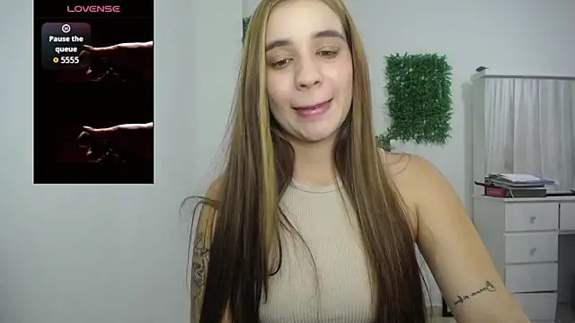 Snapshot of Ambar_lynn chatting on October 22, 7:08 pm Ambar lynn online show from October 22, 7:08 pm