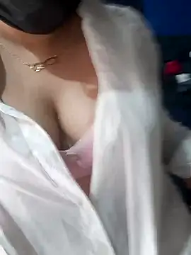 Sexy Anshika online show from July 9, 9:33 am