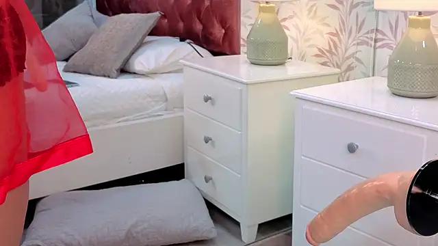 cherry canndy  online show from October 4, 12:22 pm