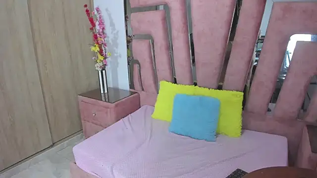 MaraKarly online show from April 9, 6:19 am