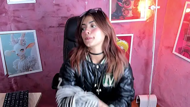 Mystic blue online show from March 4, 1:17 pm