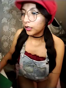 Regina Shine online show from October 31, 3:08 am