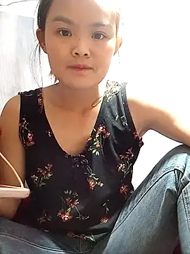 xinhxinhcute online show from November 13, 7:40 am