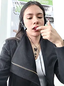 CHARLOTTE  05 online show from November 13, 12:59 pm