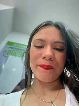 CHARLOTTE  05 online show from January 17, 12:34 pm