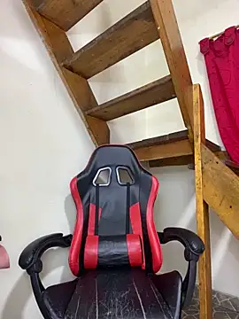 dilan abraham12 online show from April 19, 9:06 pm