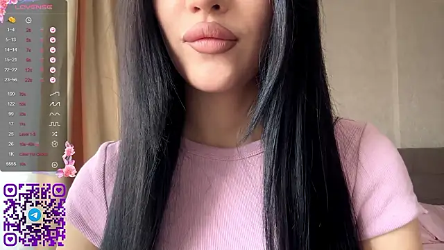 AuraJefcoat online show from March 18, 12:32 pm