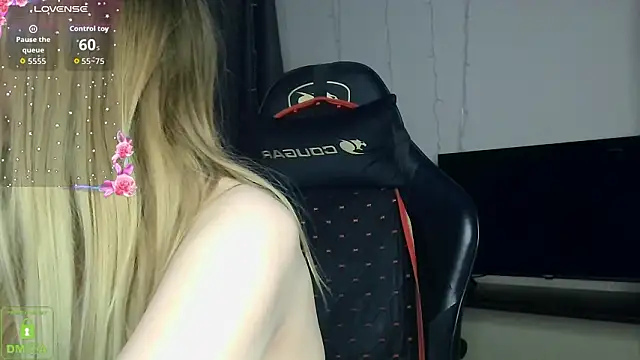 BabbbyFoxxx online show from February 24, 4:11 am