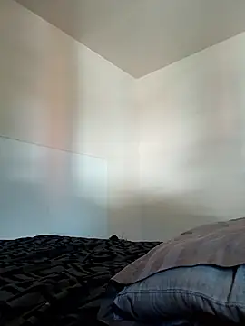 CREAMYASSNAEE online show from September 24, 5:45 pm