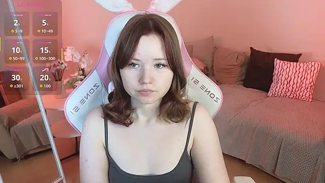 Sweetie Hope online show from February 18, 4:39 pm