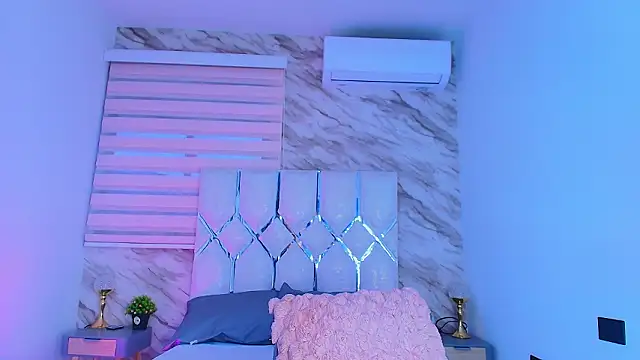 collet 1 online show from February 18, 12:26 pm