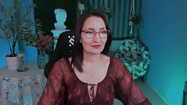 UnaTerra online show from December 5, 7:08 am