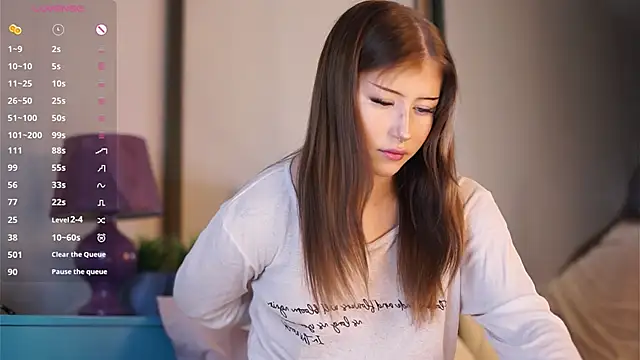 AudieKaemmerer online show from April 16, 5:01 pm