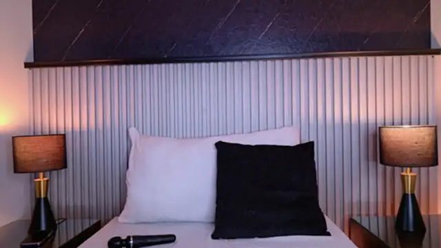Meganreed  online show from June 2, 10:22 pm
