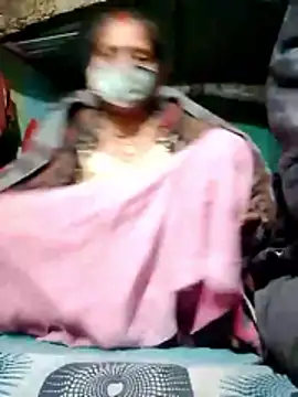 CUTE-004 online show from November 27, 4:32 pm