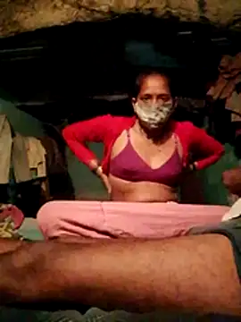 CUTE-004 online show from October 8, 4:11 pm