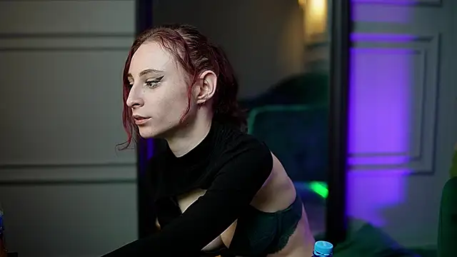 SaraiAngel online show from November 28, 10:02 pm