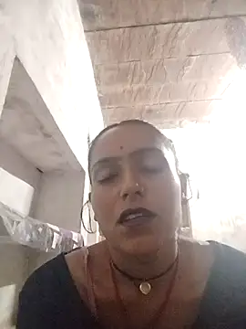 Snapshot of Sonam_shinde chatting on October 20, 7:39 pm Sonam shinde online show from October 20, 7:39 pm