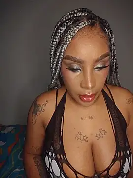 Queen Amara online show from June 7, 4:41 am