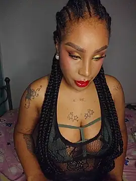 Queen Amara online show from June 2, 4:13 am