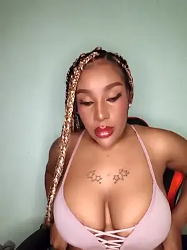 Queen Amara online show from October 10, 2:49 am