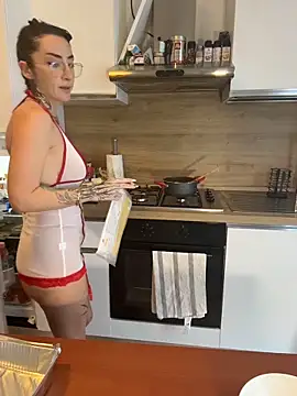 nikkaanderic online show from March 20, 4:45 pm