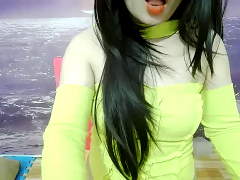 SuhyoCii online show from March 18, 5:45 am