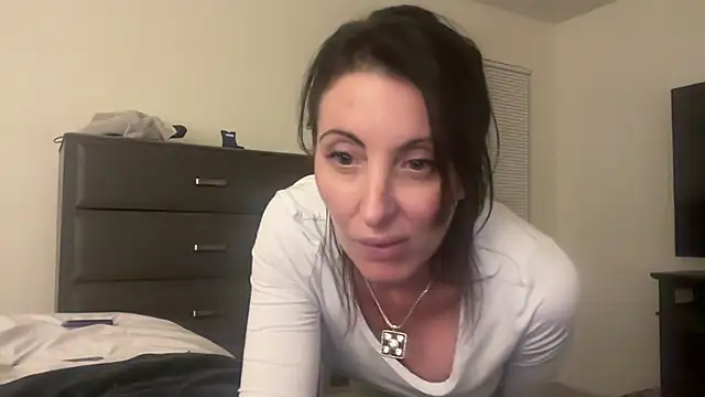 NurseStephania online show from December 20, 5:22 am