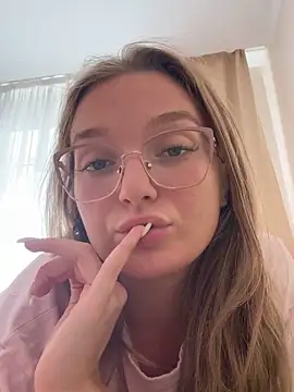 Bellatrisssaa online show from September 21, 10:03 am