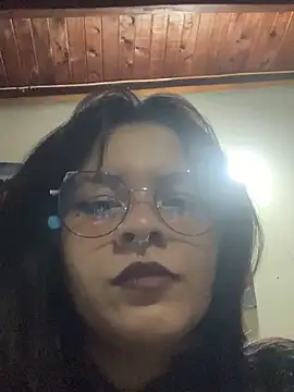 SweetKimi  online show from October 6, 10:58 pm