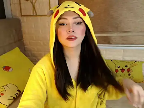 yourdevilsweettsx online show from January 17, 11:50 am