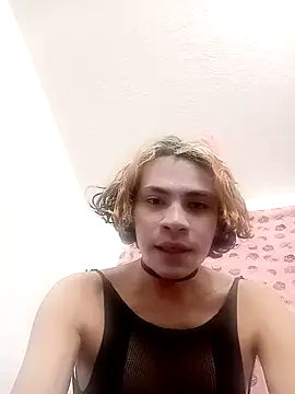 kittymutant99 online show from November 10, 6:25 pm