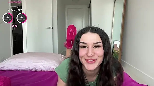 fleshxfairy online show from April 4, 7:45 pm