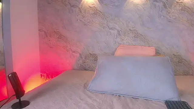 abbyrouss  online show from November 7, 3:12 am